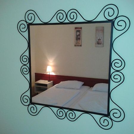 Bed Breakfast Hotel Budapest Esterno foto